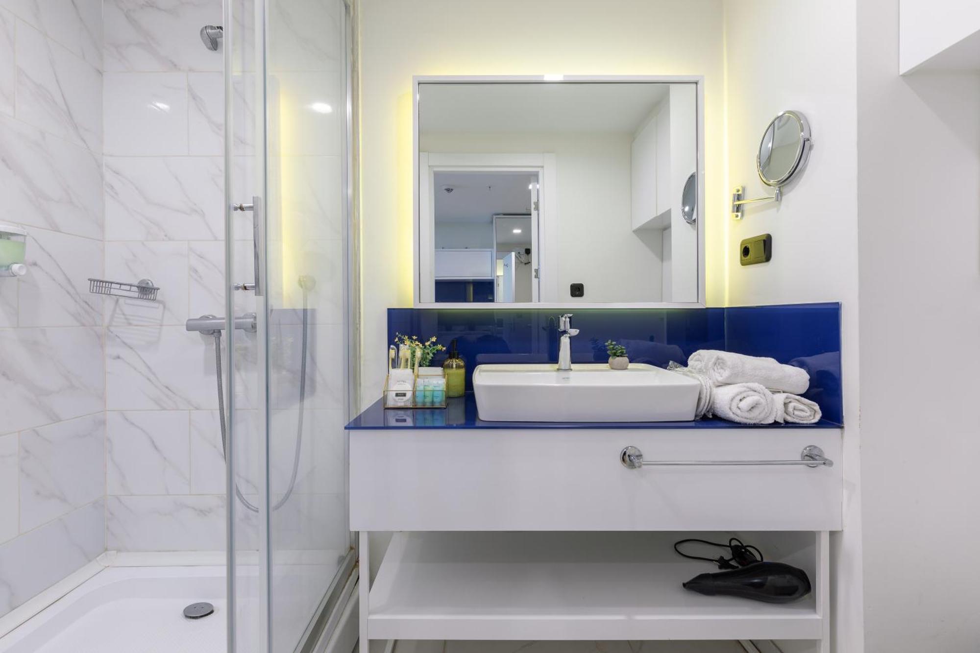 Orbi City Sea View Apartments Batoumi Extérieur photo