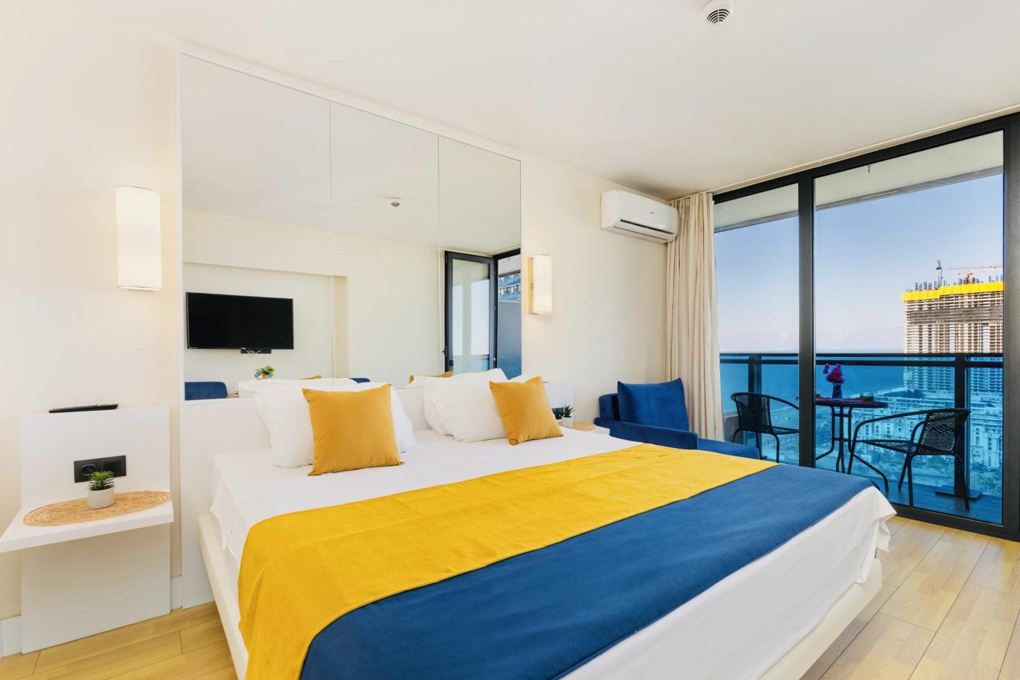 Orbi City Sea View Apartments Batoumi Extérieur photo